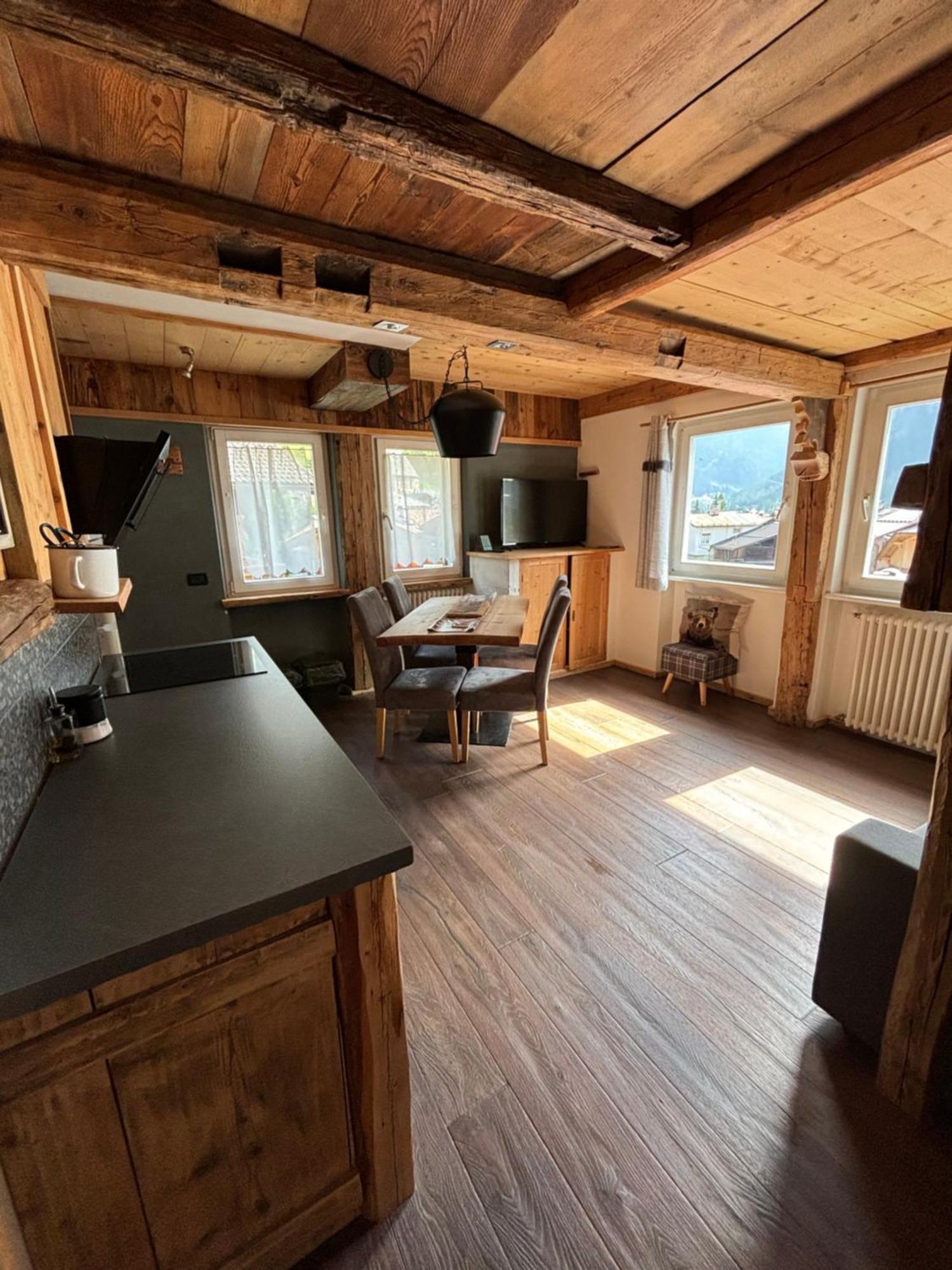 Apartamento La Tana Dell'Orso Campitello di Fassa Exterior foto